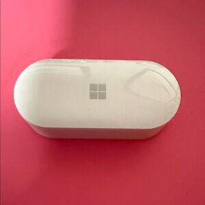 Microsoft White Earbud Case